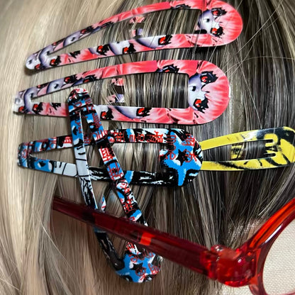 "Strange core" hair clips - Mewgodow